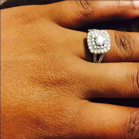 💎White Gold and Diamond Engagement Ring Appraised - Picture 3 of 8